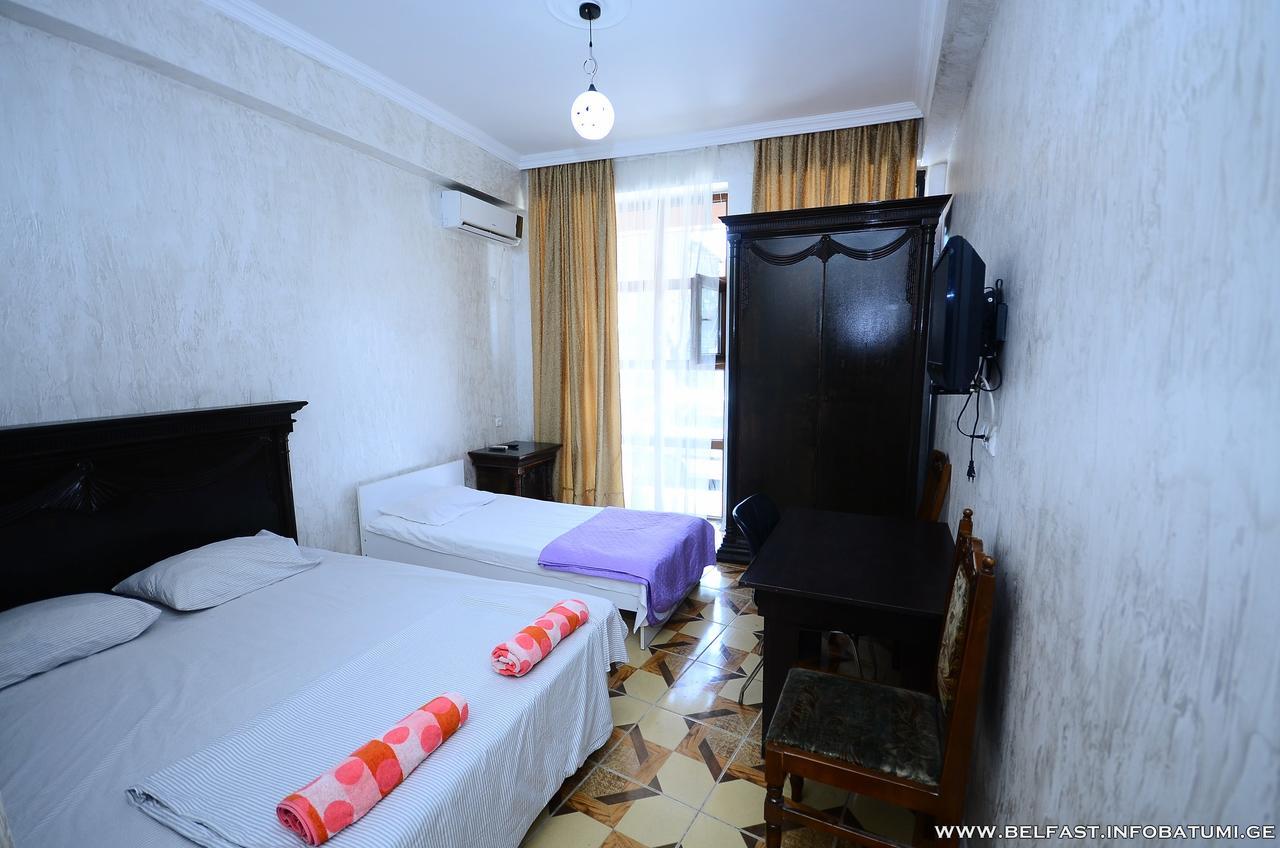 Hotel Belfast Батуми Экстерьер фото