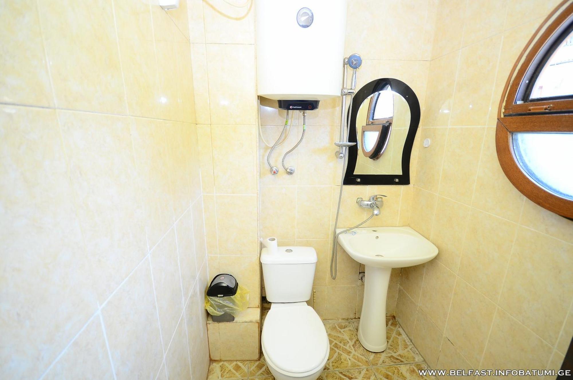 Hotel Belfast Батуми Экстерьер фото